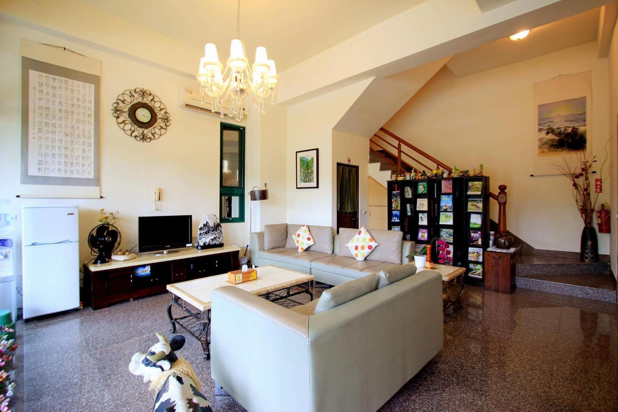 Green Window Homestay綠窗小築天安居民宿 Hualien Exterior foto