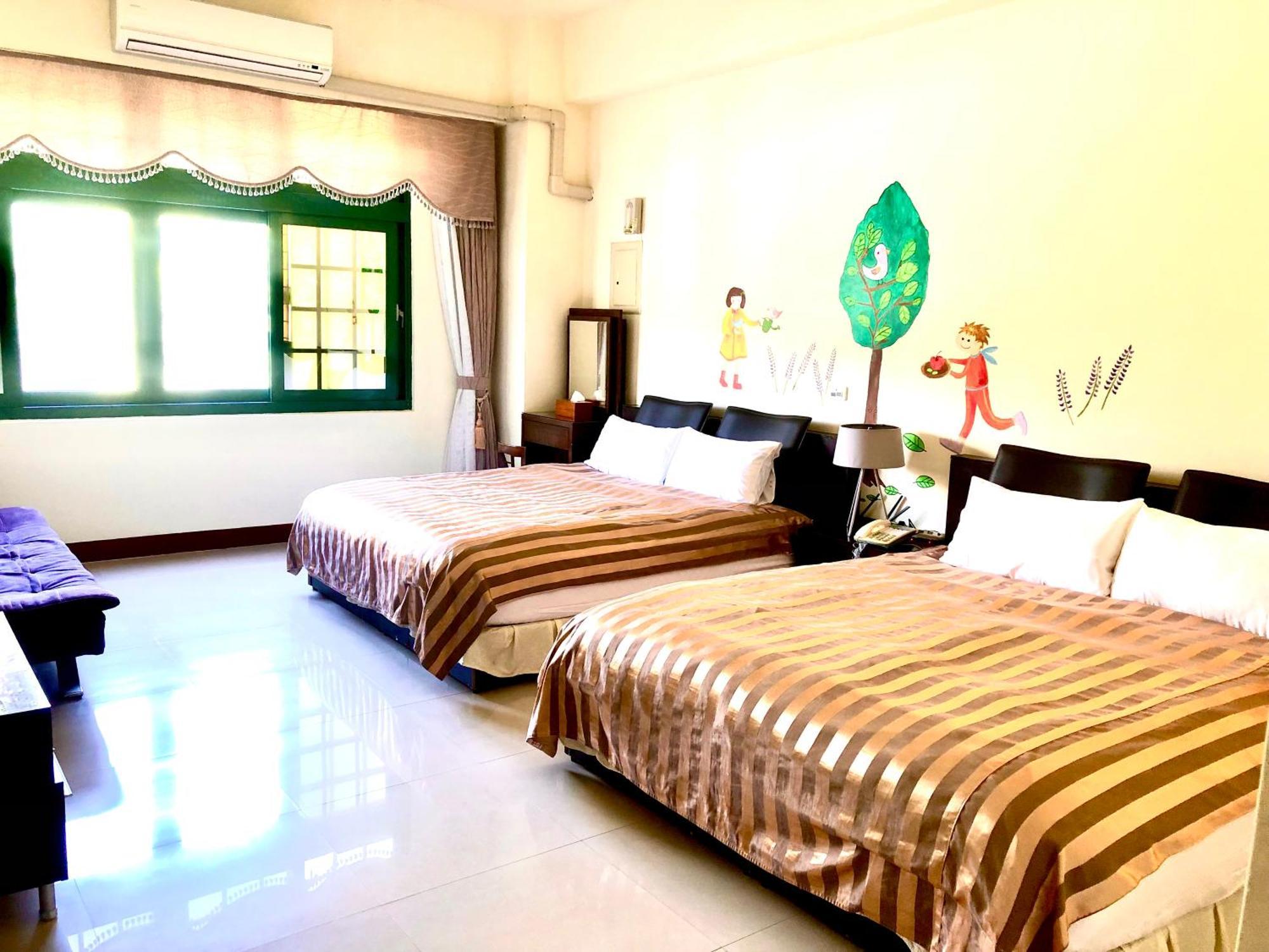 Green Window Homestay綠窗小築天安居民宿 Hualien Exterior foto